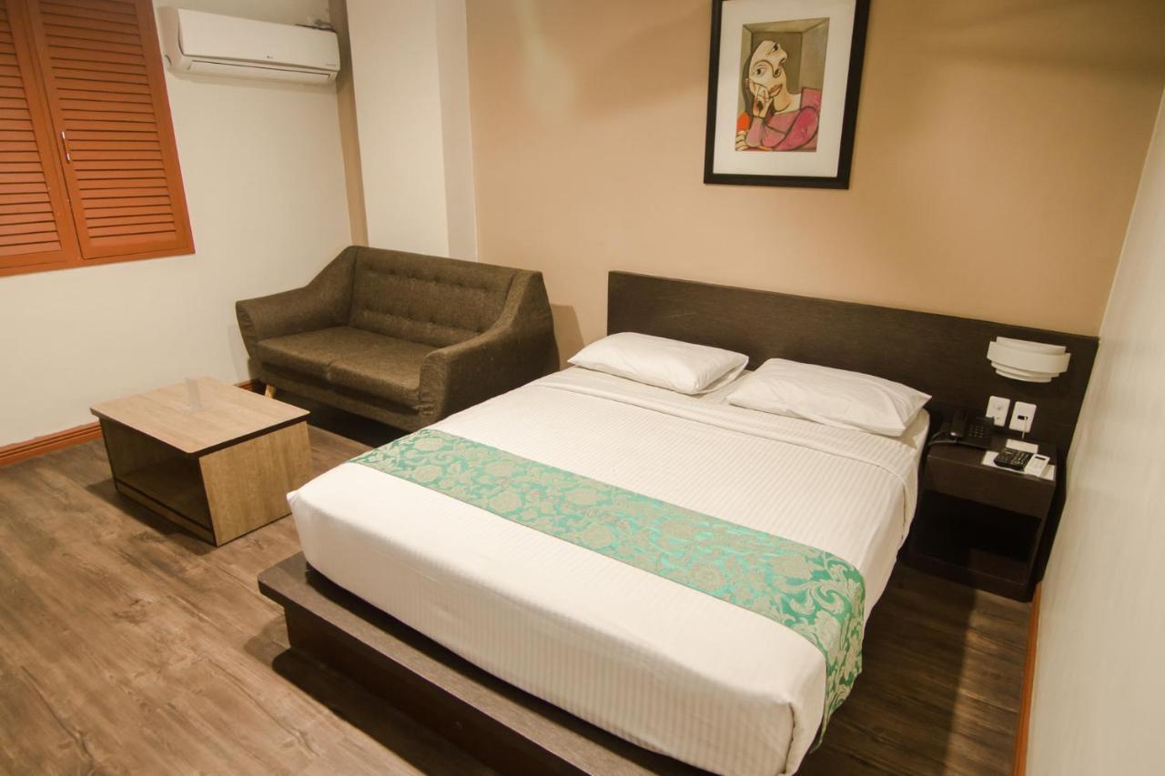 Dg Grami Hotel Paranaque City Exteriér fotografie
