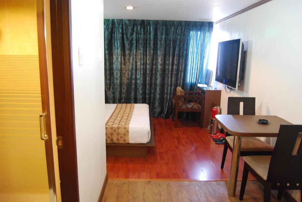 Dg Grami Hotel Paranaque City Pokoj fotografie